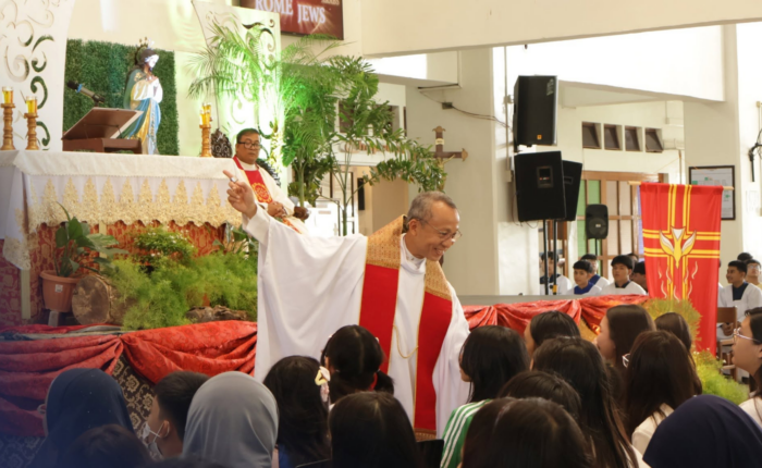 Juntos Servimos: JHS Community Opens SY 2026-2027 with Holy Spirit Mass